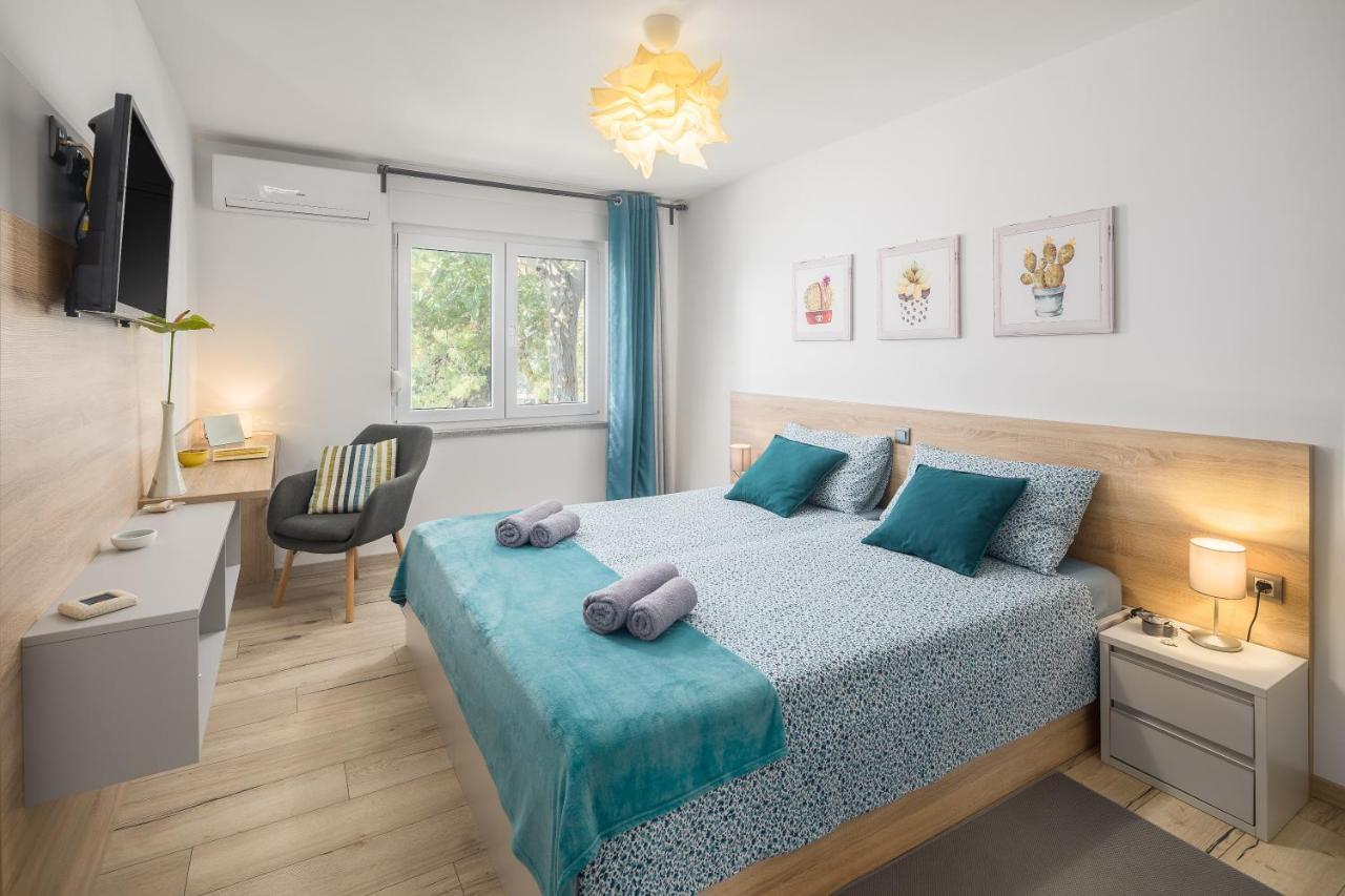 App***Max Apartman Póla Kültér fotó