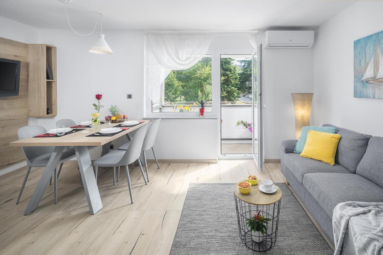 App***Max Apartman Póla Kültér fotó